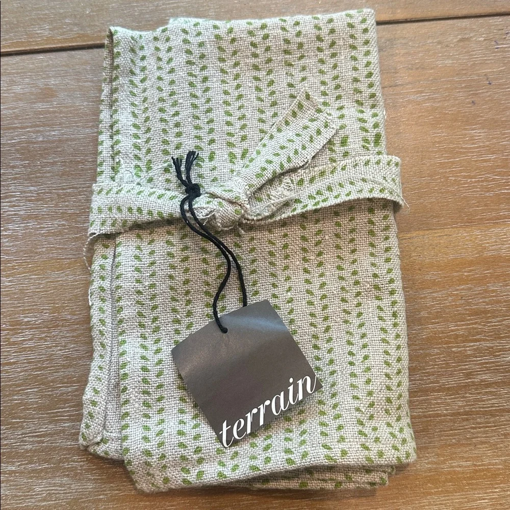 Anthropologie Terrain Ripples Linen Napkins Set of 2: Yellow and Mint Green NWT